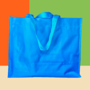 Bolsa grande con asa de cinta fabricada en Poliéster o Canasta